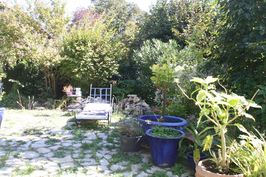 Aux Pots Bleus Bed and Breakfast Nissan-lez-Enserune Εξωτερικό φωτογραφία